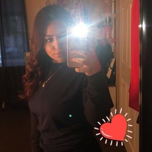 Meet your Posher, Crystal